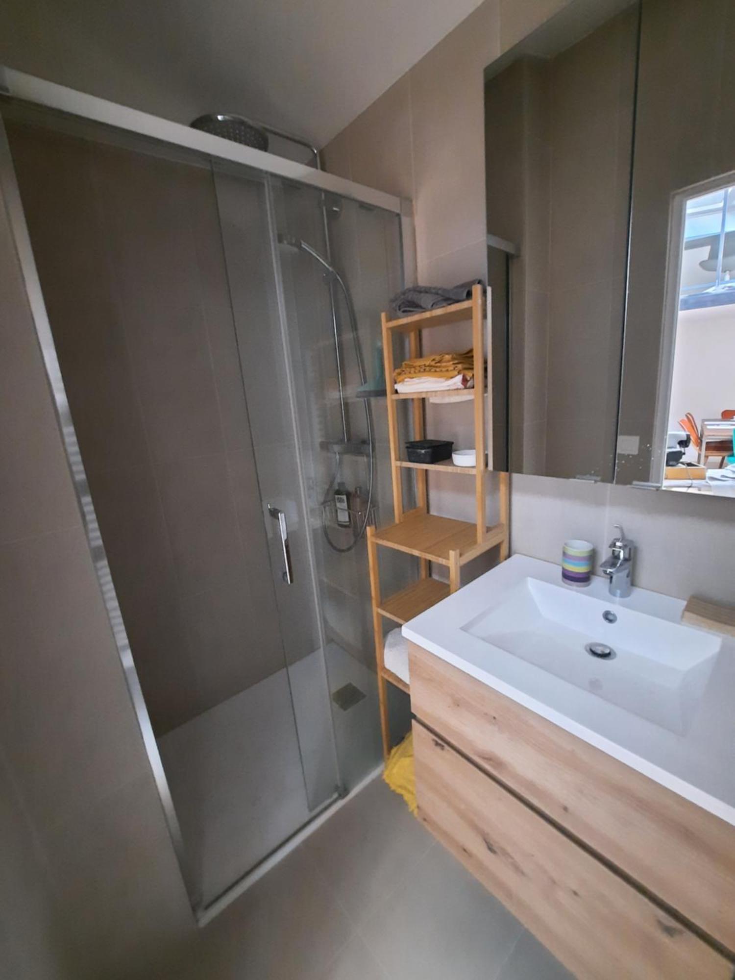 Loft 4-5 Personnes A Montmartre - Parking Prive Sur Reservation Paris Eksteriør bilde