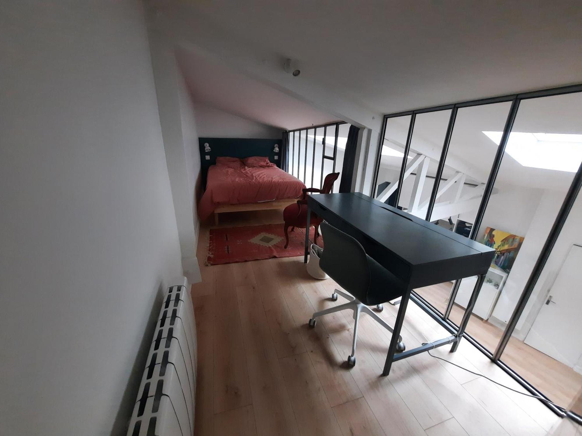 Loft 4-5 Personnes A Montmartre - Parking Prive Sur Reservation Paris Eksteriør bilde